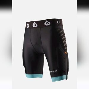 Six Six One Women's Bike
Protection Shorts w/padding